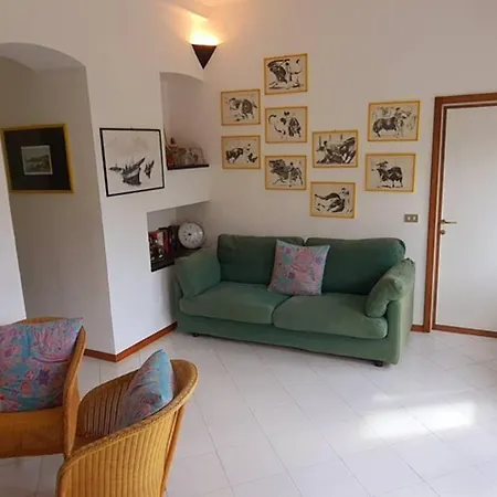 Private Parking, Seaview, Living Terrace Appartamento