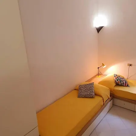 Private Parking, Seaview, Living Terrace