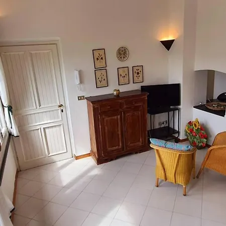 Private Parking, Seaview, Living Terrace