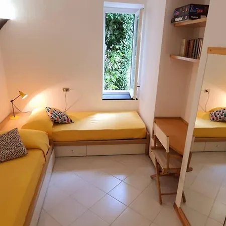Private Parking, Seaview, Living Terrace